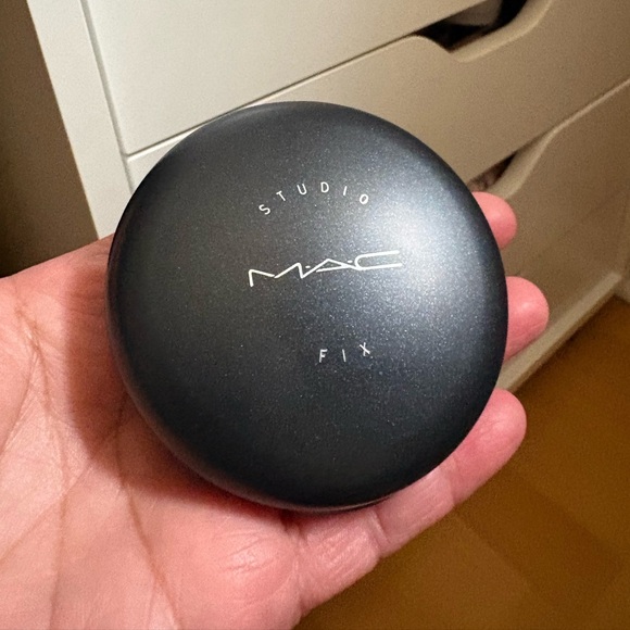 MAC Studio Fix Powder Plus Foundation C3 Band New Never Used. - Picture 5 of 13
